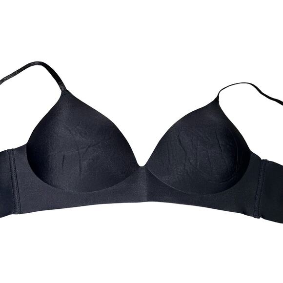 VINCE CAMUTO Black Seamless Back-Fastening Lightly Padded Bra 36C - Picture 3 of 7